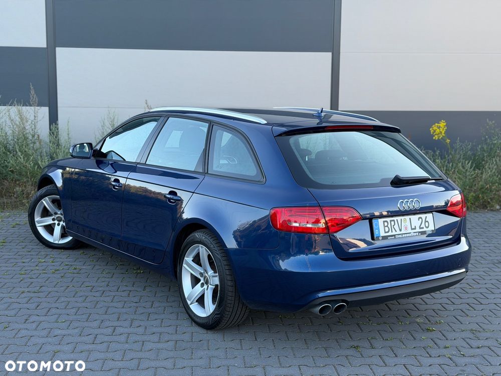 Audi A4 Avant 2.0 TDI DPF multitronic Ambiente - 9