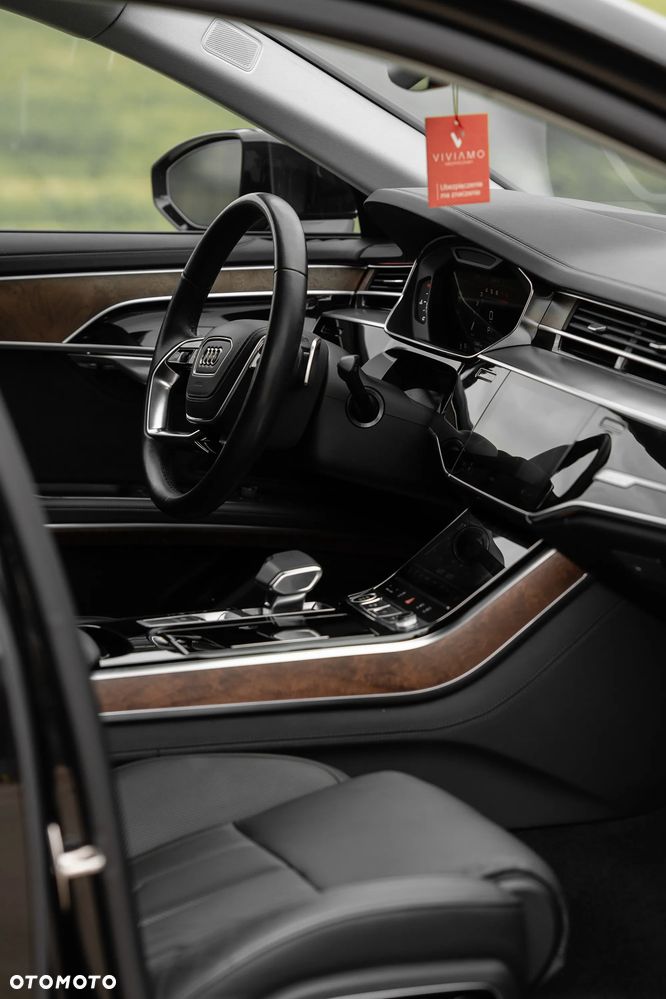 Audi A8 - 22