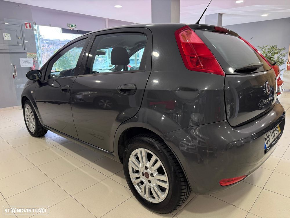 Fiat Punto 1.2 Lounge Start&Stop - 4