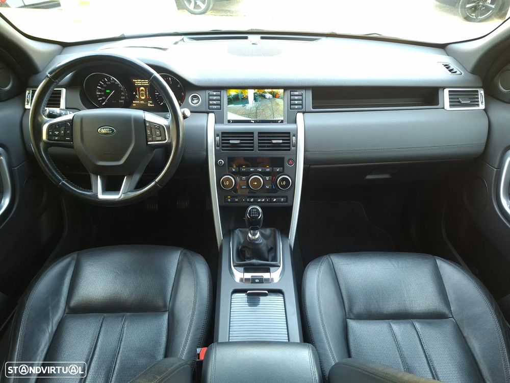 Land Rover Discovery Sport TD4 HSE Luxury - 27