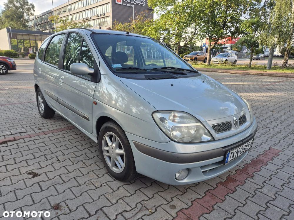 Renault Scenic - 20