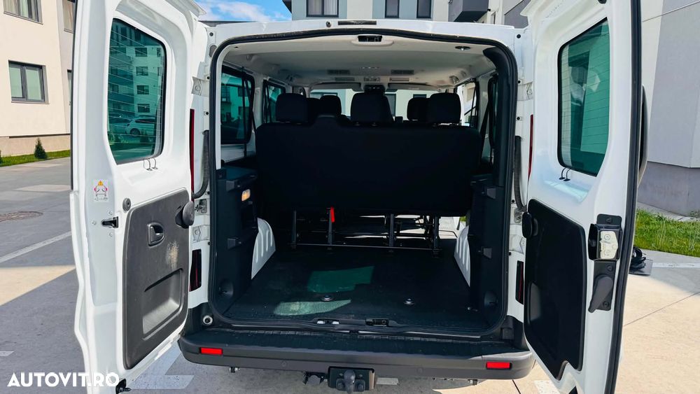 Renault Trafic - 4