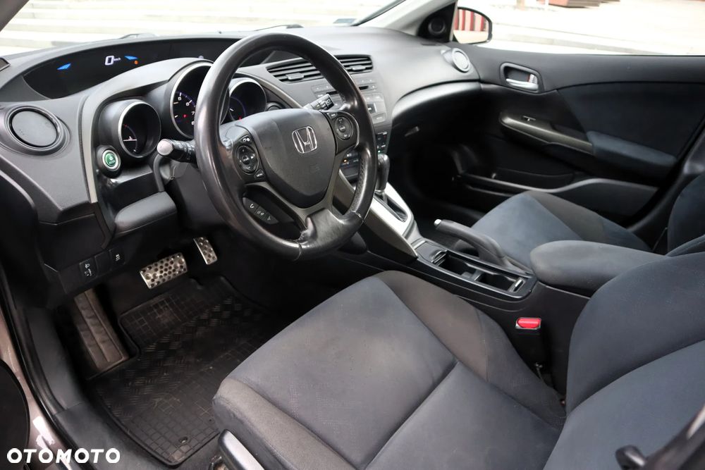 Honda Civic 1.8 Executive - 18