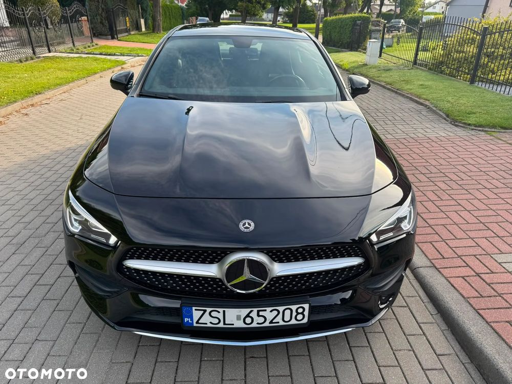 Mercedes-Benz CLA 250 4Matic 7G-DCT AMG Line - 2