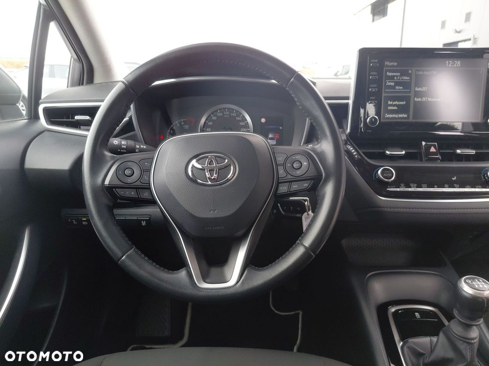 Toyota Corolla - 12