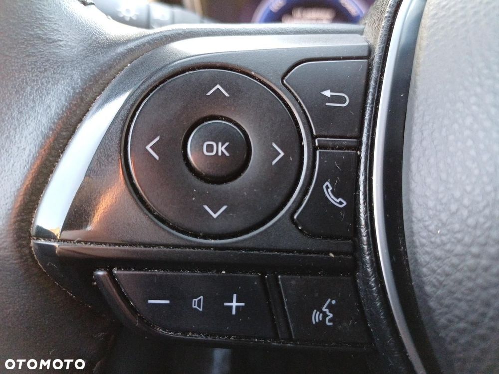 Toyota Corolla 1.8 Hybrid Comfort - 17