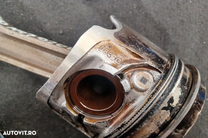 Piston motor N47D20C N47D20C BMW Seria 5 F10 [2009 - 2013] Sedan 520d - 5