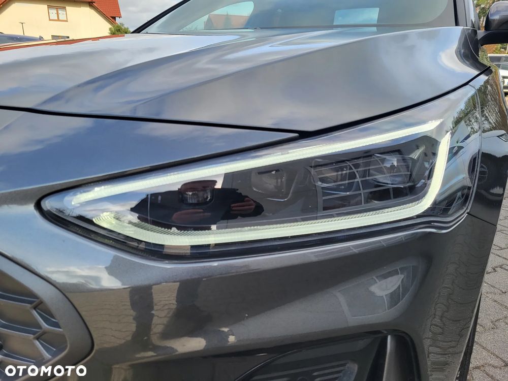 Ford Focus 2.3 EcoBoost ST - 8