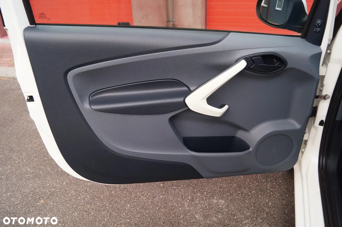 Ford KA - 24
