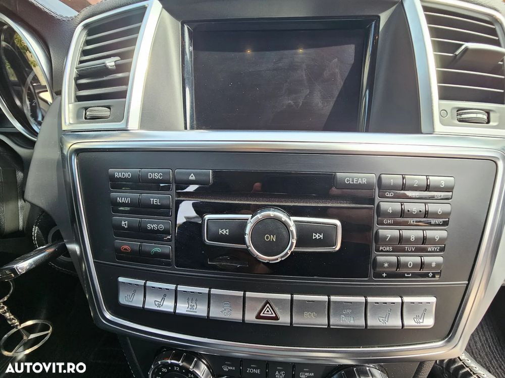 Mercedes-Benz ML 350 BlueTec 4MATIC Aut - 9