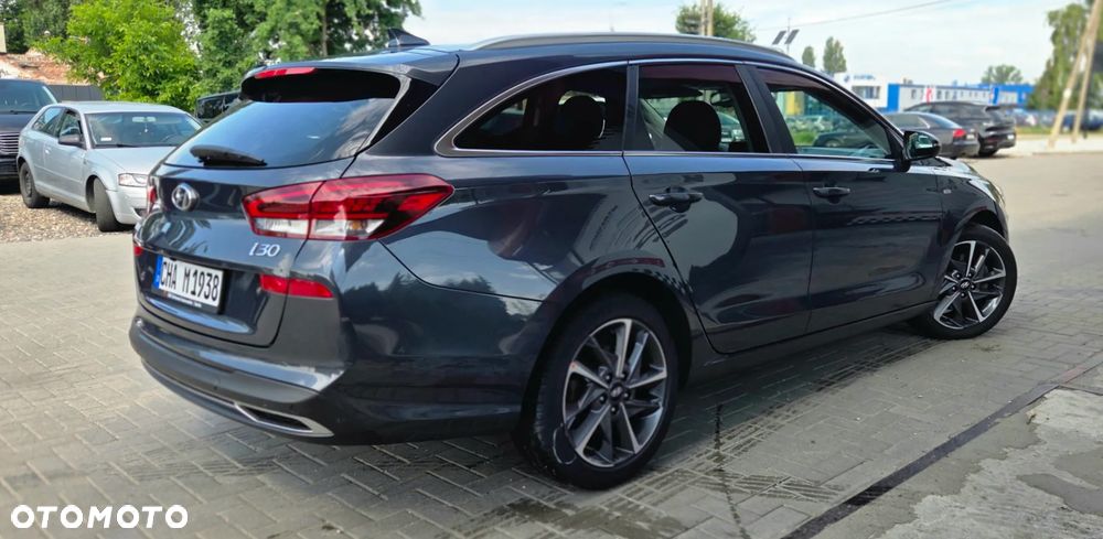 Hyundai i30 1.5 T-GDI 48V-Hybrid EDITION 30 - 14