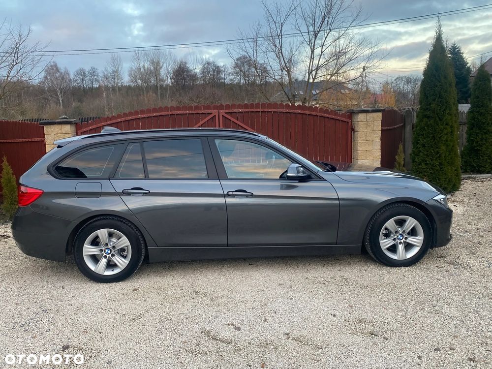 BMW Seria 3 - 12