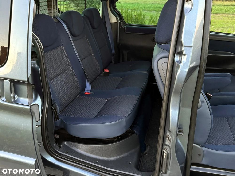 Citroën Berlingo Multispace 1.6 HDI Exclusive - 20