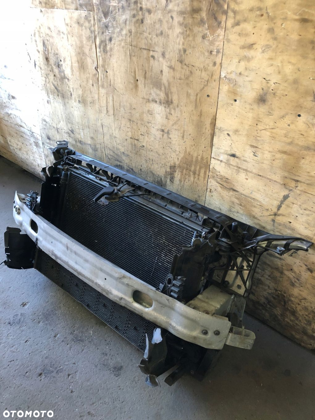 PAS PRZEDNI WZMOCNIENIE A4 B9 8W 15 - 19 2.0TDI MANUAL KOMPLETNY - 7