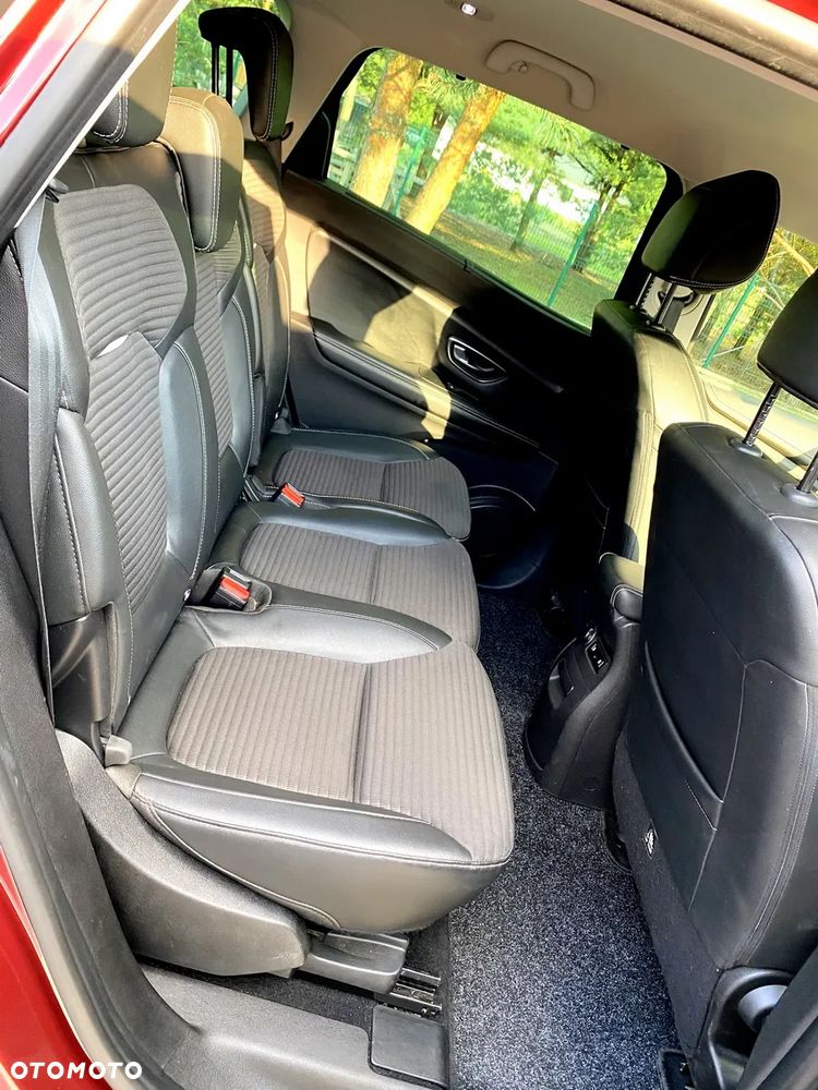 Renault Grand Scenic - 27