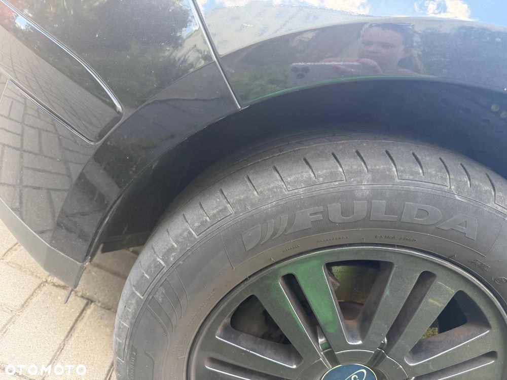 Ford S-Max 2.0 Titanium - 22
