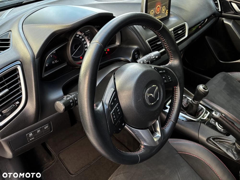 Mazda 3 SKYACTIV-G 120 NAKAMA - 31