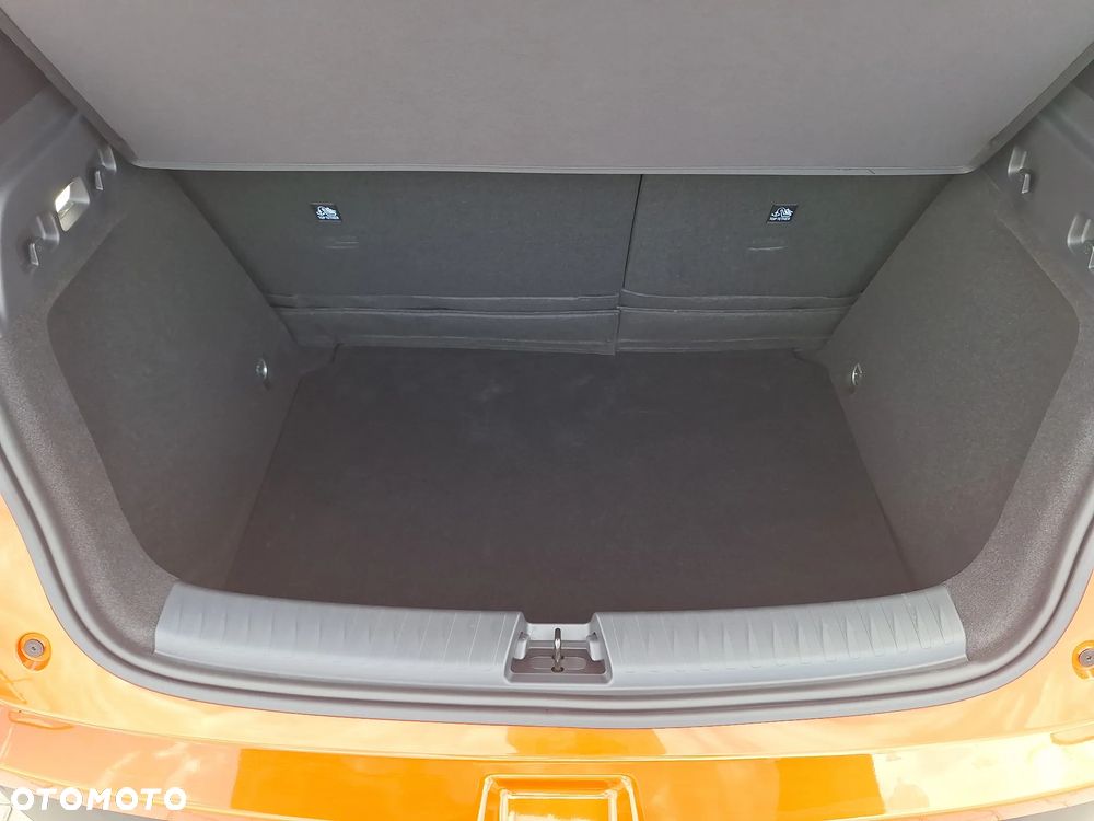 BYD Dolphin Comfort E-CVT - 11