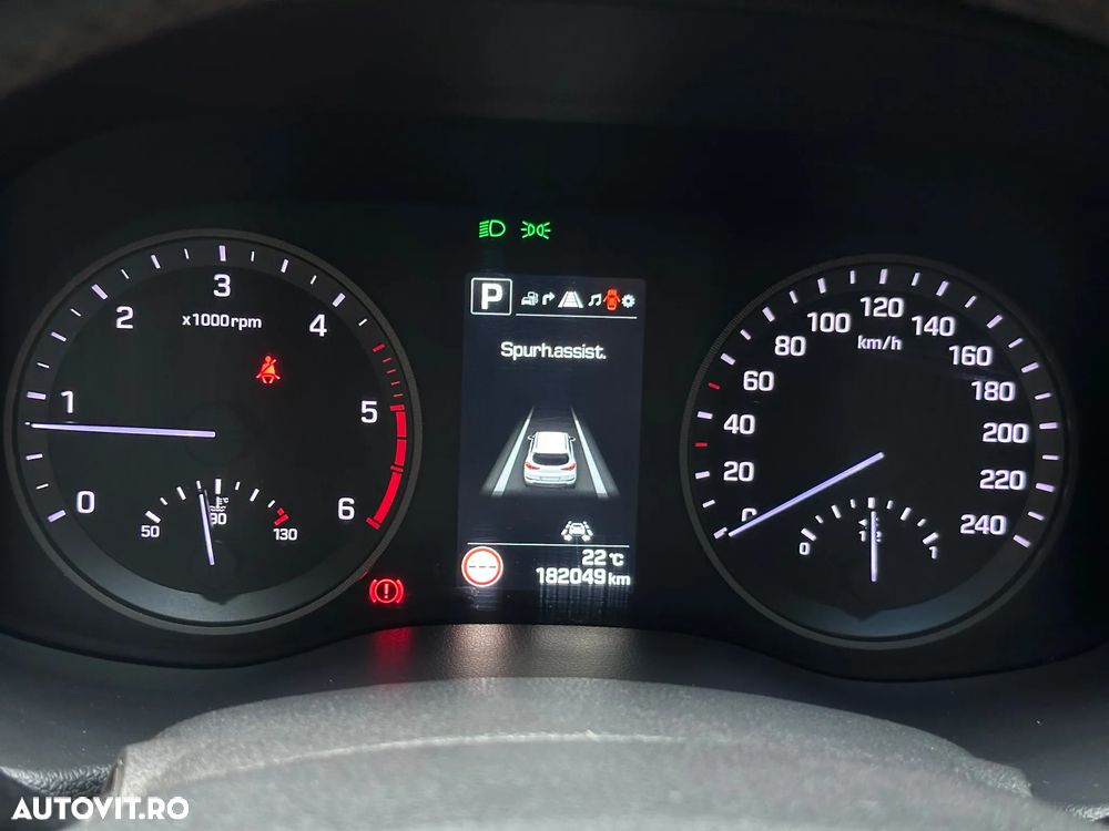 Hyundai Tucson 2.0 CRDI 4WD 6AT Luxury+ - 7