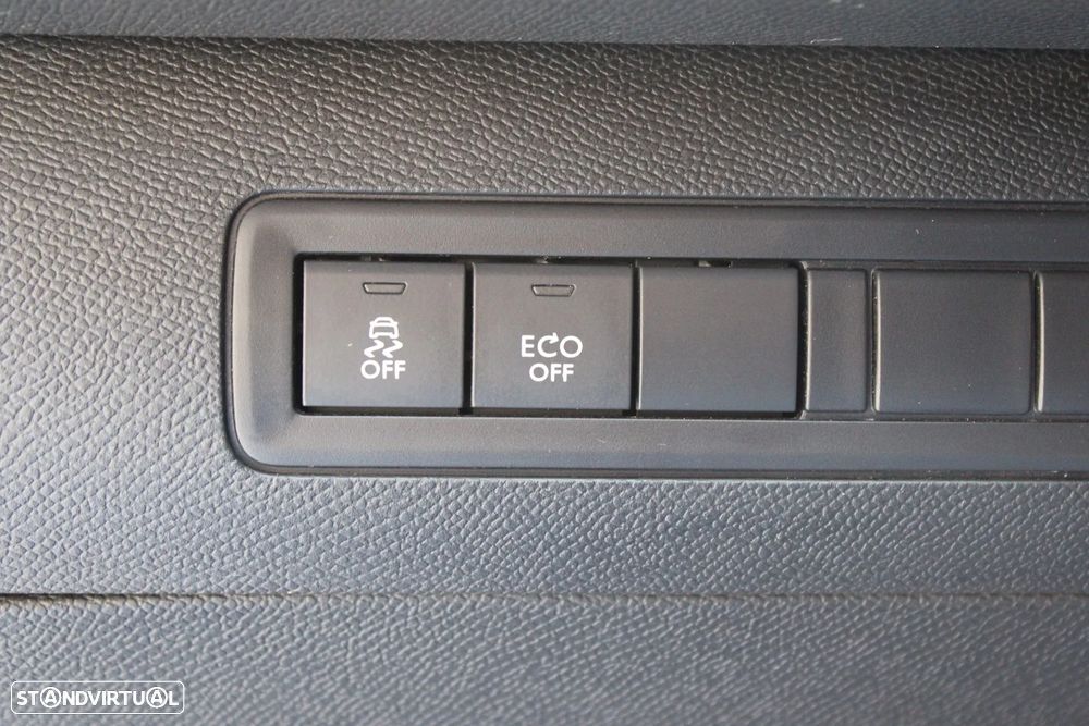 Peugeot 308 PureTech 130 EAT6 Stop & Start GT-Line Edition - 17