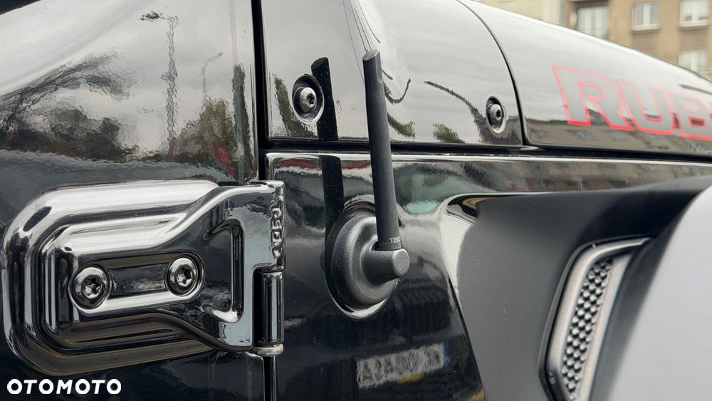 Jeep Wrangler - 30