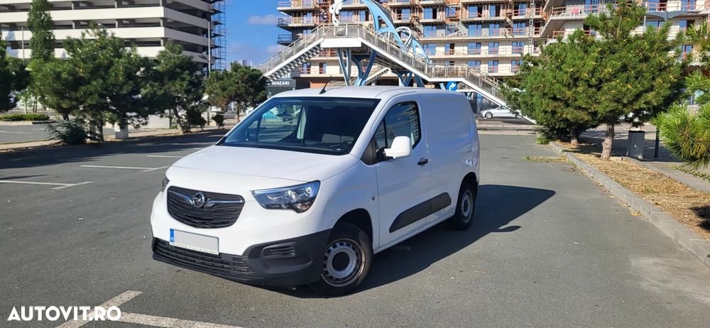 Opel Combo 1.5 L1H1 Start/Stop Edition - 4