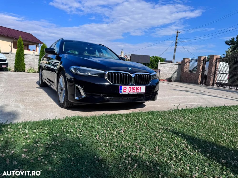 BMW Seria 5 530e Aut. Luxury Line - 2