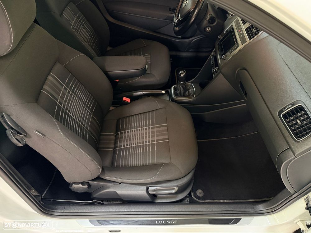 VW Polo 1.2 TSi Blue Motion Lounge - 29