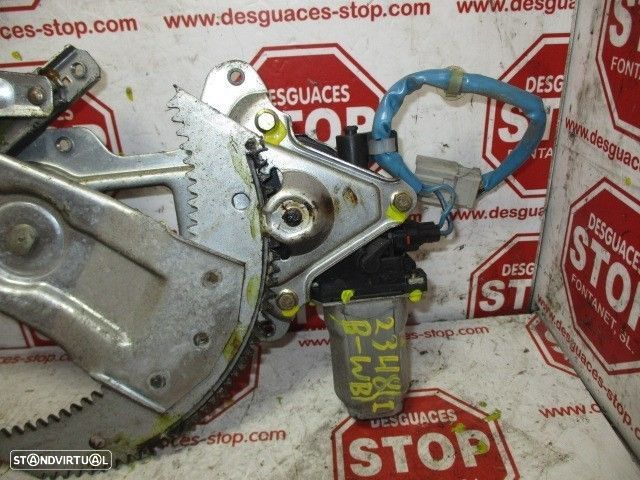 ELEVADOR DE VIDRO FRONTAL ESQUERDO HONDA HR-V 1999 - - 2