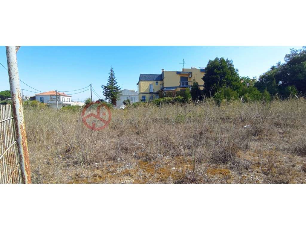 Terreno com excelente localização - Grande imagem: 5/9