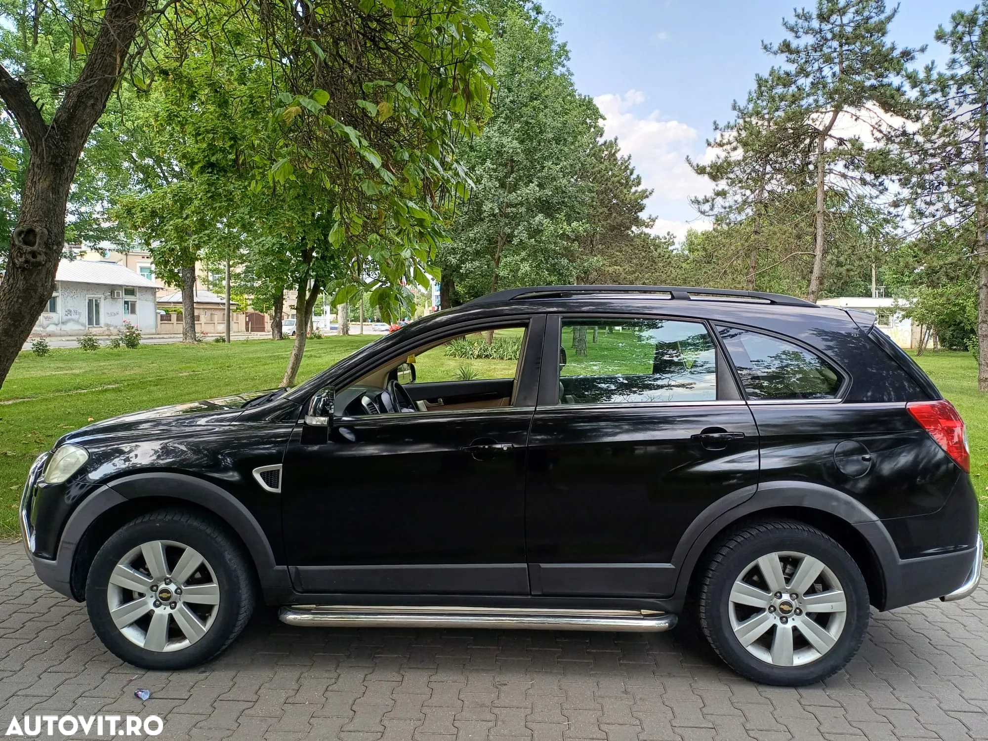 Chevrolet Captiva 2.0 High G9 AWD LT - 5