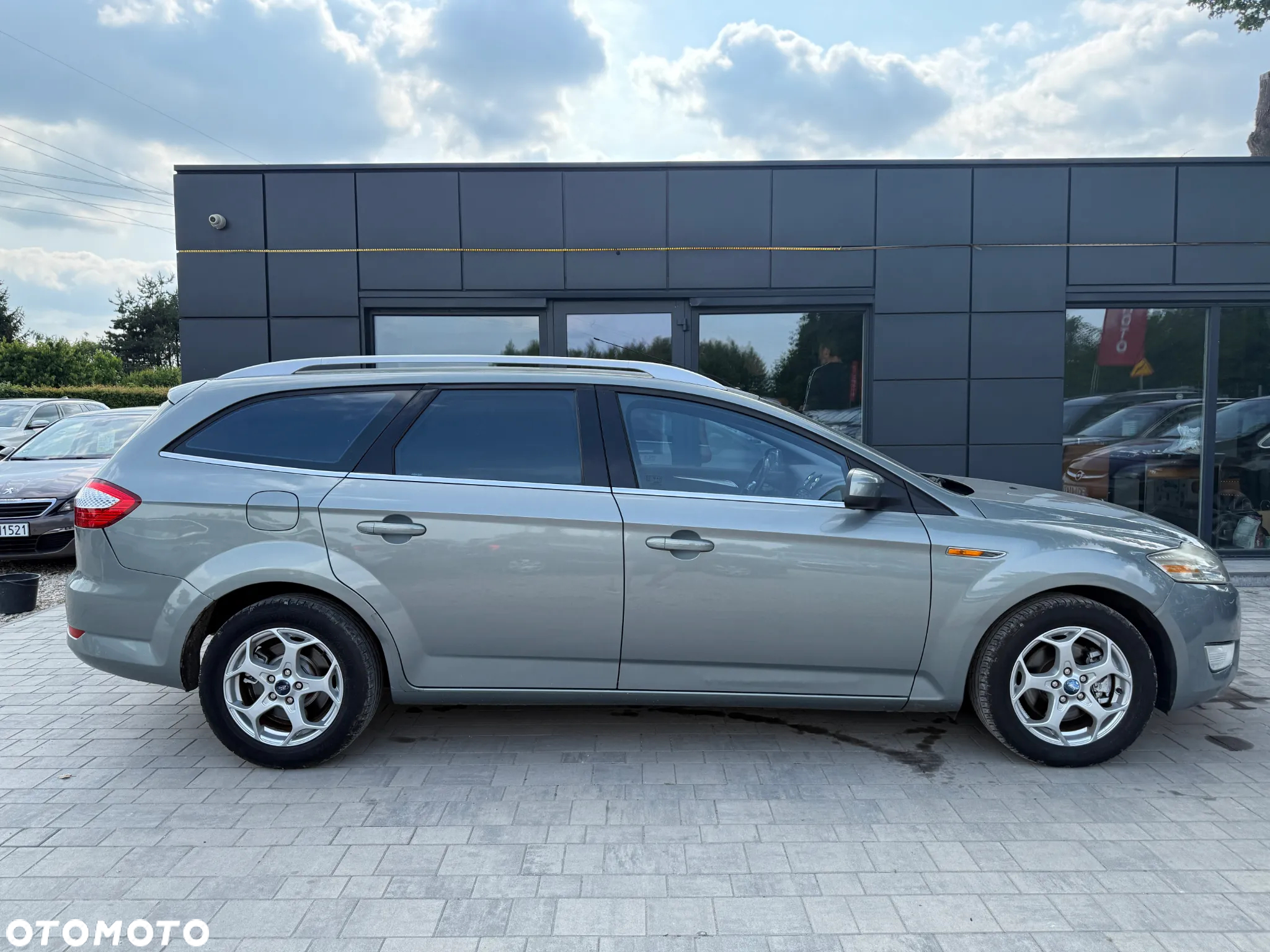Ford Mondeo 2.0 FF Titanium - 19