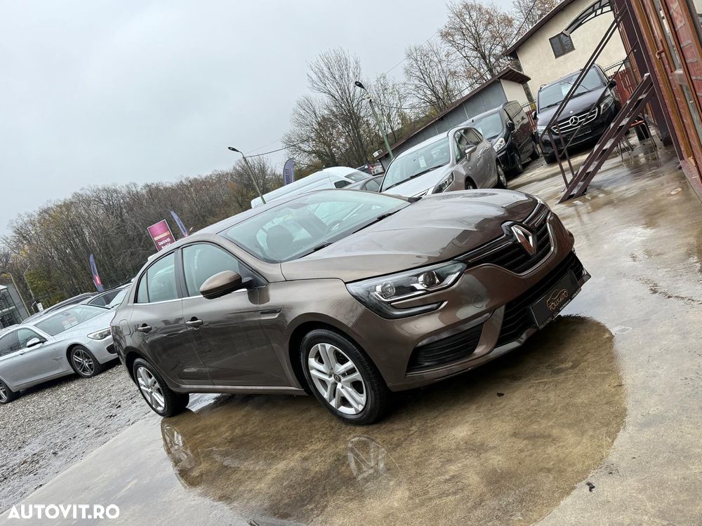 Renault Megane Blue dCi 116 EDC Zen - 34
