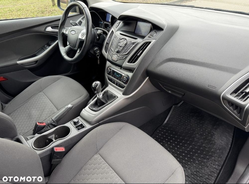 Ford Focus 1.6 TDCi DPF SYNC Edition - 7
