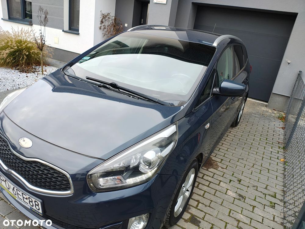 Kia Carens 1.7 CRDi L 7os - 3