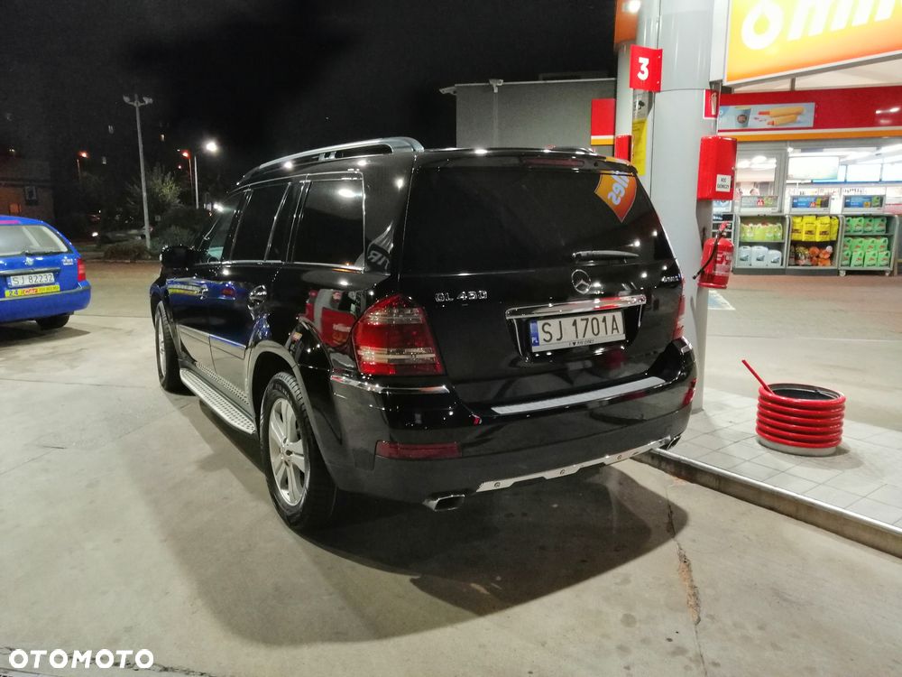 Mercedes-Benz GL 450 4Matic 7G-TRONIC - 25