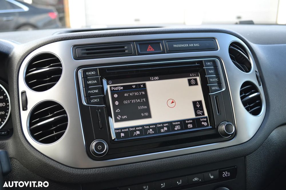 Volkswagen Tiguan - 28