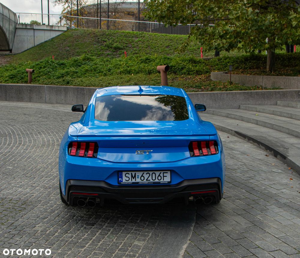 Ford Mustang 2024 photo 2