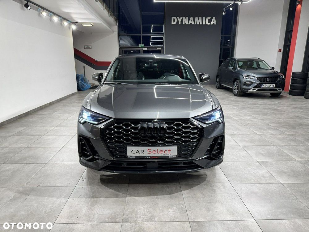 Audi Q3 Sportback - 4