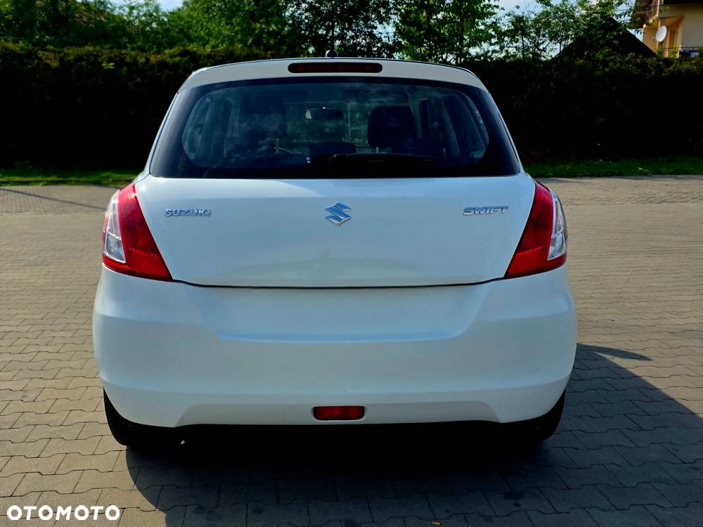 Suzuki Swift 1.3 Black and White - 2