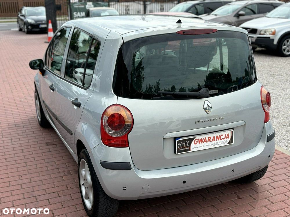 Renault Modus 1.4 16V Alize - 10