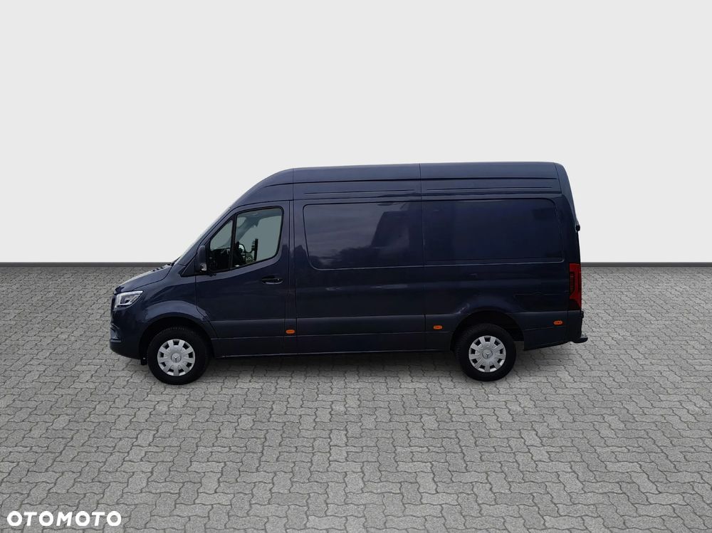 Mercedes-Benz Sprinter 317 - 3