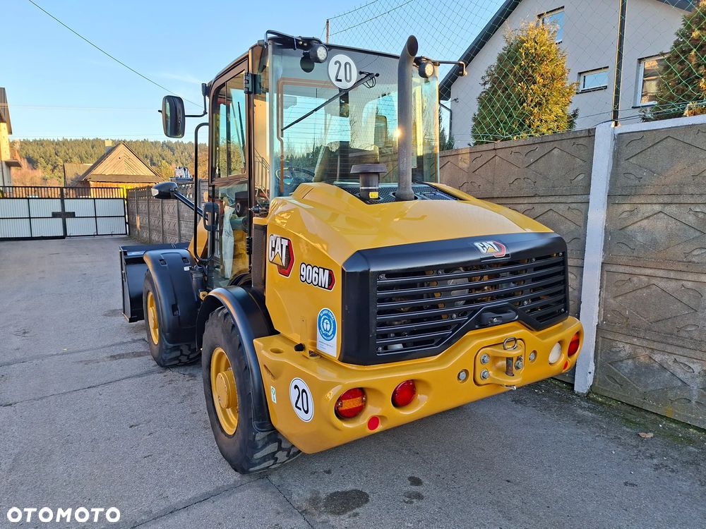 Caterpillar CAT 906 M - 7