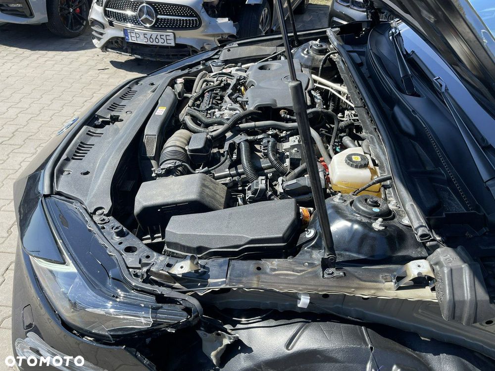 Toyota Camry 2.5 Hybrid Dynamic Force Comfort e-CVT - 18