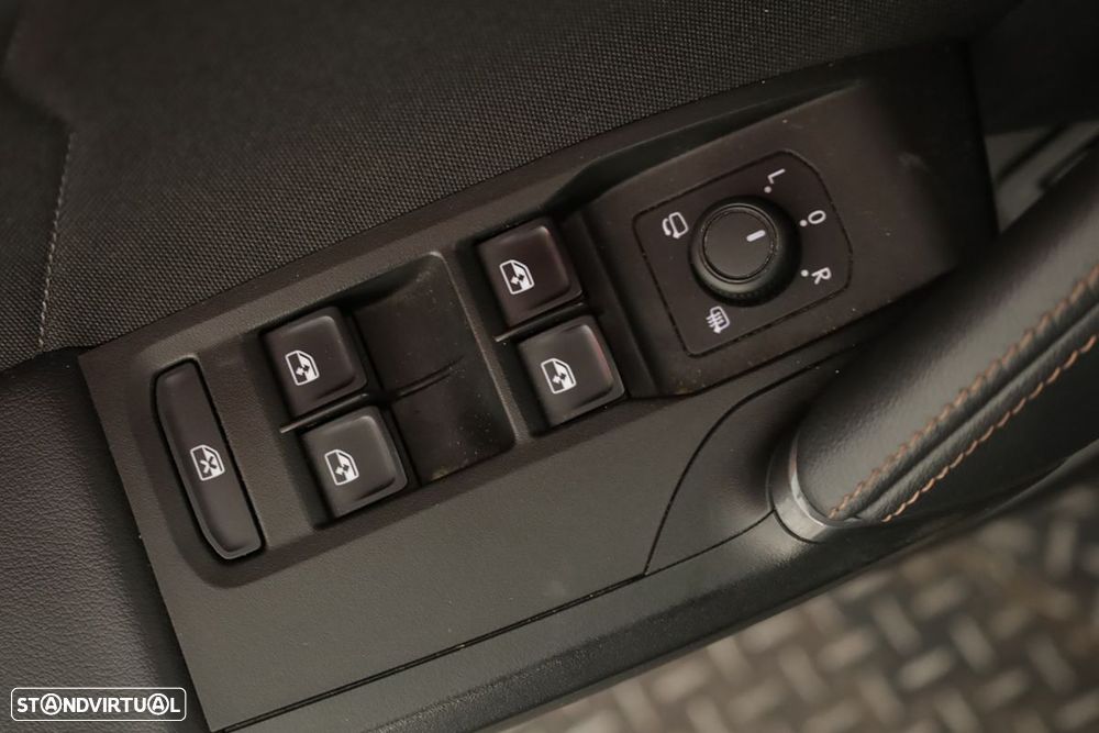 Cupra Formentor 1.5 e-Hybrid DSG - 19