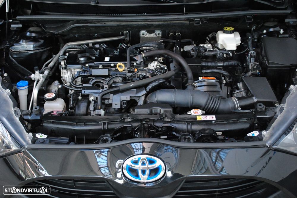 Toyota Yaris Cross 1.5 HDF Comfort Plus - 27