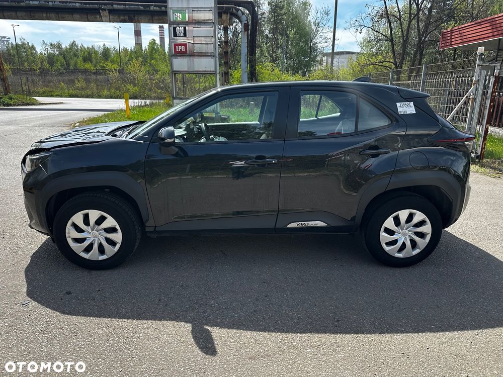 Toyota Yaris Cross - 3