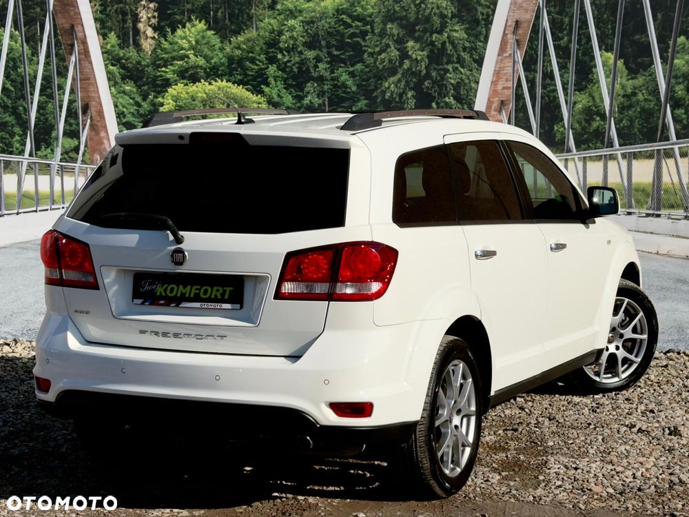 Fiat Freemont 2.0 Multijet 16V DPF Automatik Allrad Lounge - 7