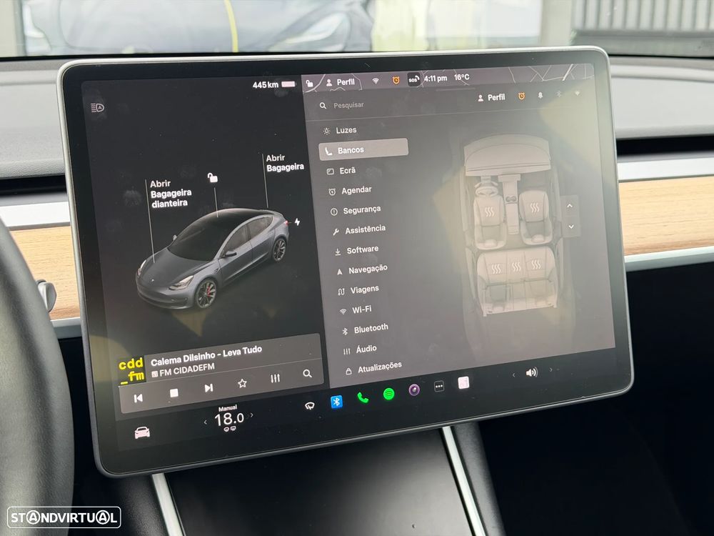 Tesla Model 3 Performance Dual Motor AWD - 19