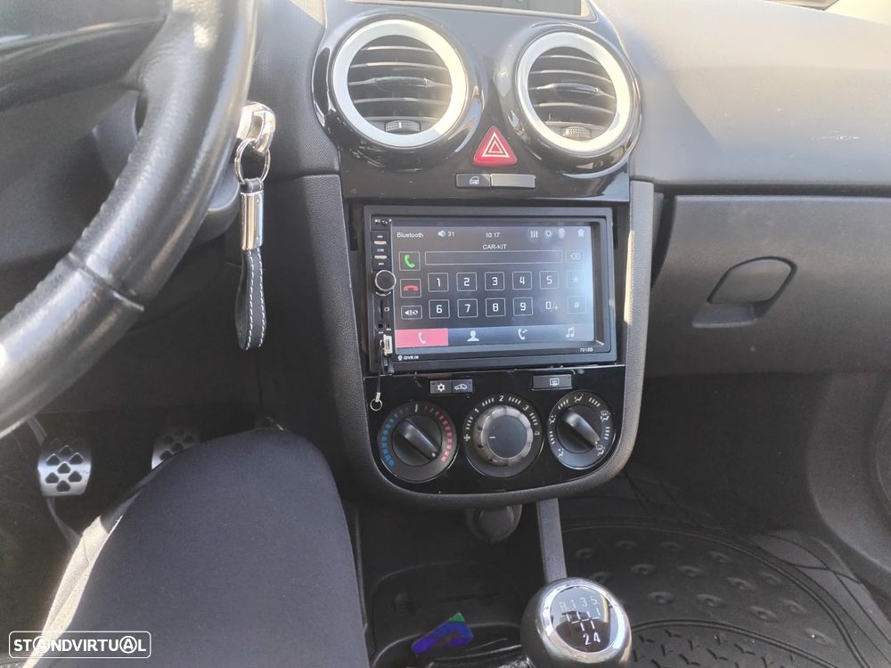 Opel Corsa 1.3 CDTi - 11